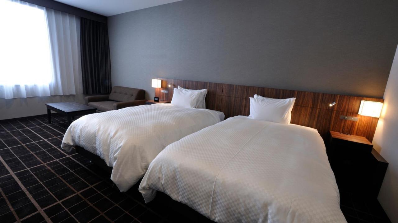 Jr-East Hotel Mets Utsunomiya Esterno foto